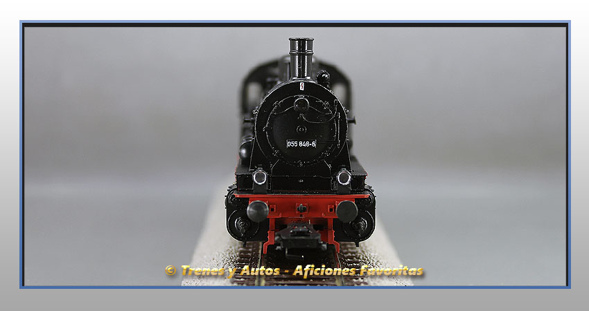 Locomotora vapor con ténder Serie BR-55 - DB